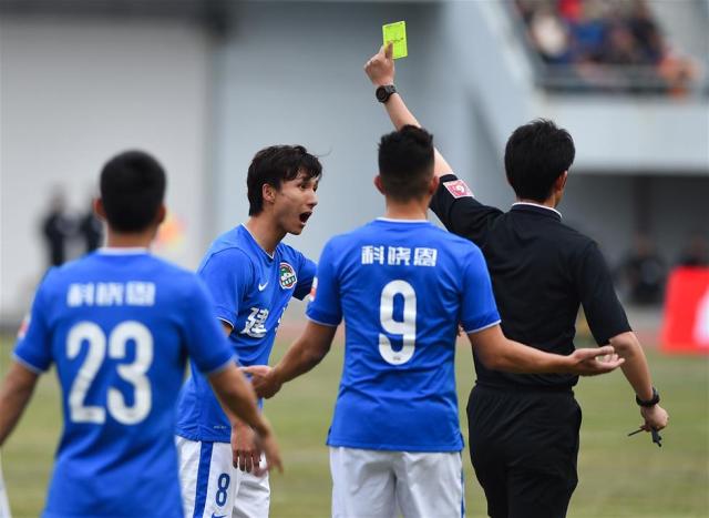 足球裁判没圈子真的没用吗,足球裁判不公平谁管裁判