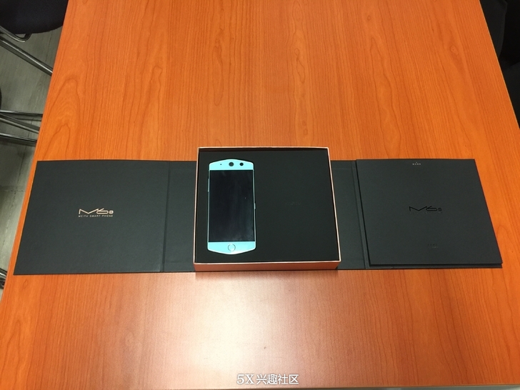 美图手机angelababy代言开箱,angelababy代言美图m8