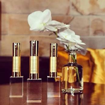 夜间护肤只涂倩碧小黄油,夜间护肤只用面霜可以吗