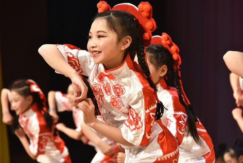 倡导文明新风共建美好校园,倡导校园文明传播正能量