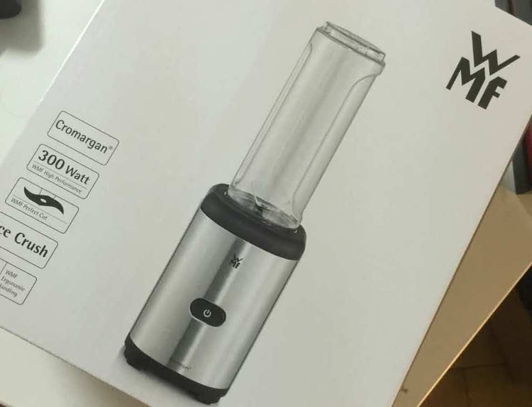 瀹夊埄骞村害鐩涗細,瀹夊埄澶т細鍗曞搧绾㈣壊