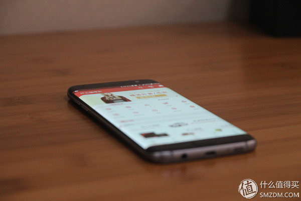 三星s7edge2021年用还行不,三星s7edge还能玩几年