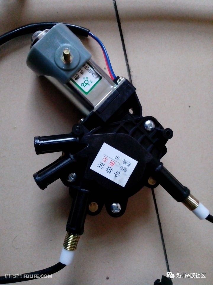 昂科旗战旗车窗一键升降,战旗改装电动敞篷