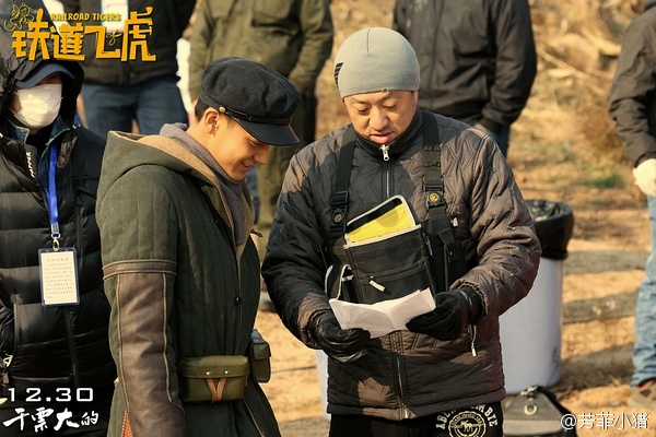 黄子韬铁道飞虎演技炸裂,黄子韬铁道飞虎一挖一麻袋