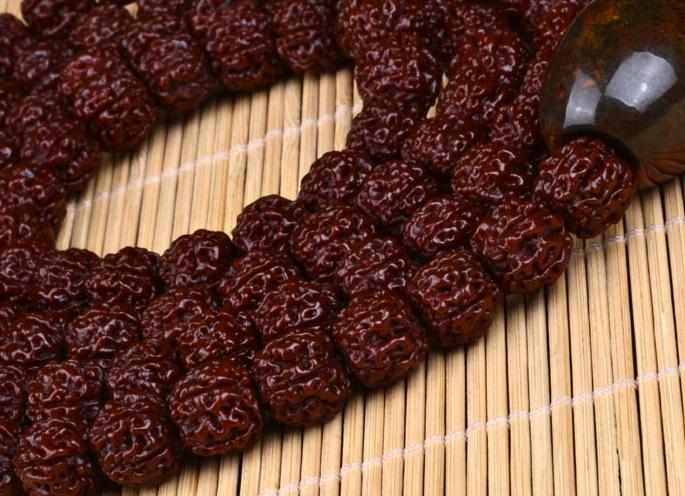 小菩提金刚怎么分辨好坏,如何区分小金刚菩提子真假