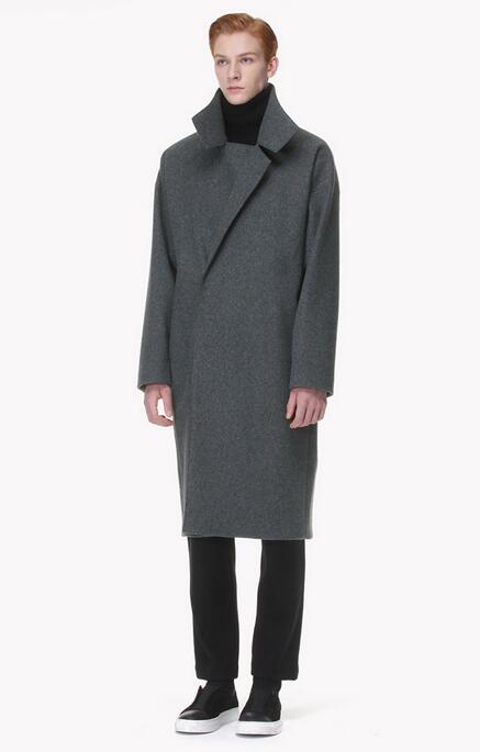 冬日穿搭女高端感大衣,丝贵纯都冬日烟花大衣