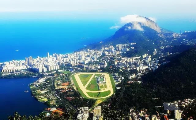 巴西这么强为啥还会输呢,巴西到底乱不乱