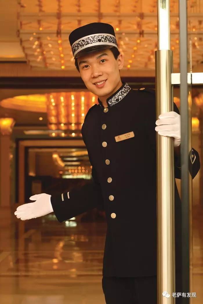 起底保利大厦：有没有俱乐部不知道，那里有一位门童的青春