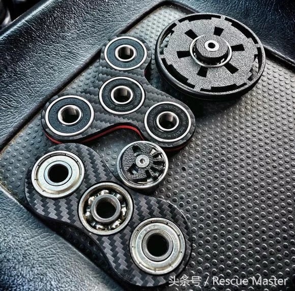 指尖陀螺edc潮玩,handspinner指尖陀螺