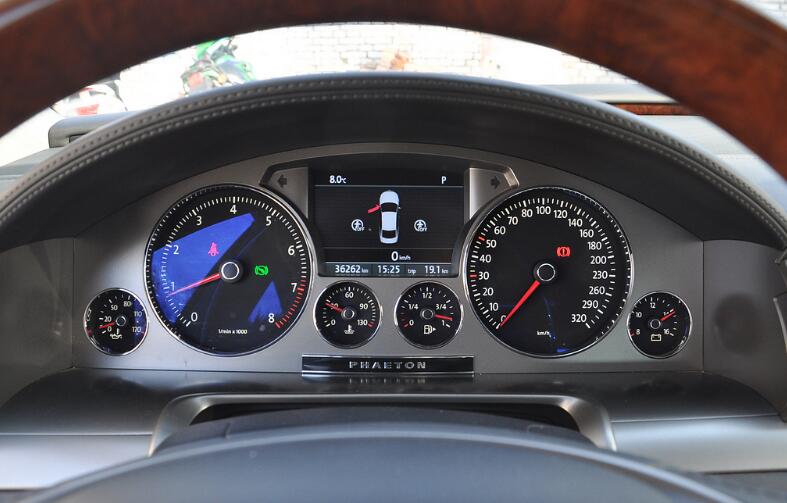 老款辉腾4.2v8测评,大众辉腾4.0老款