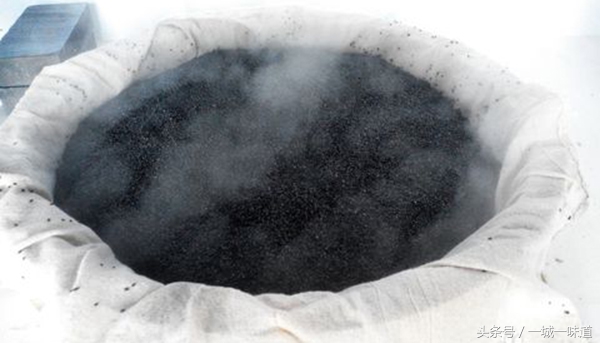 正确的黑芝麻九蒸九晒方法,九蒸九晒黑芝麻丸详细做法和比例