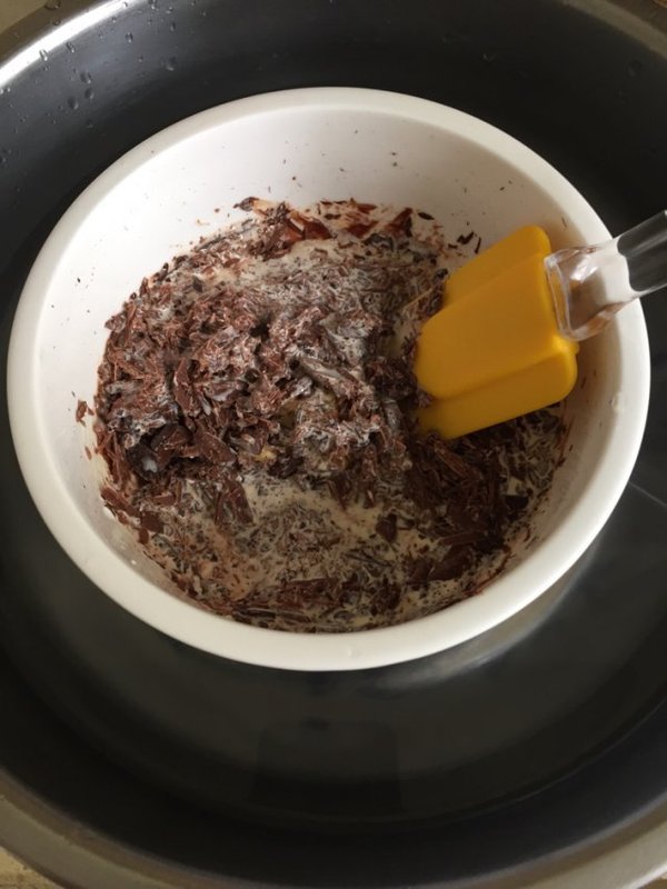 巧克力分生的和熟的,你知道巧克力意味着什么吗