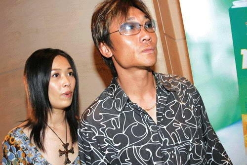 女星喜欢足球,女明星喜欢足球明星