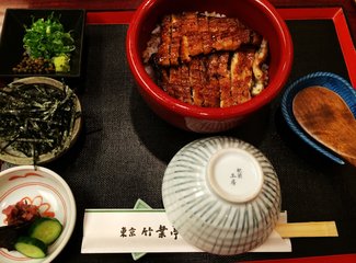 2015年国庆从名古屋到札幌(F1铃鹿,池袋J-WORLD,东北盛冈,函馆夜景,青池,遗憾的富良野)