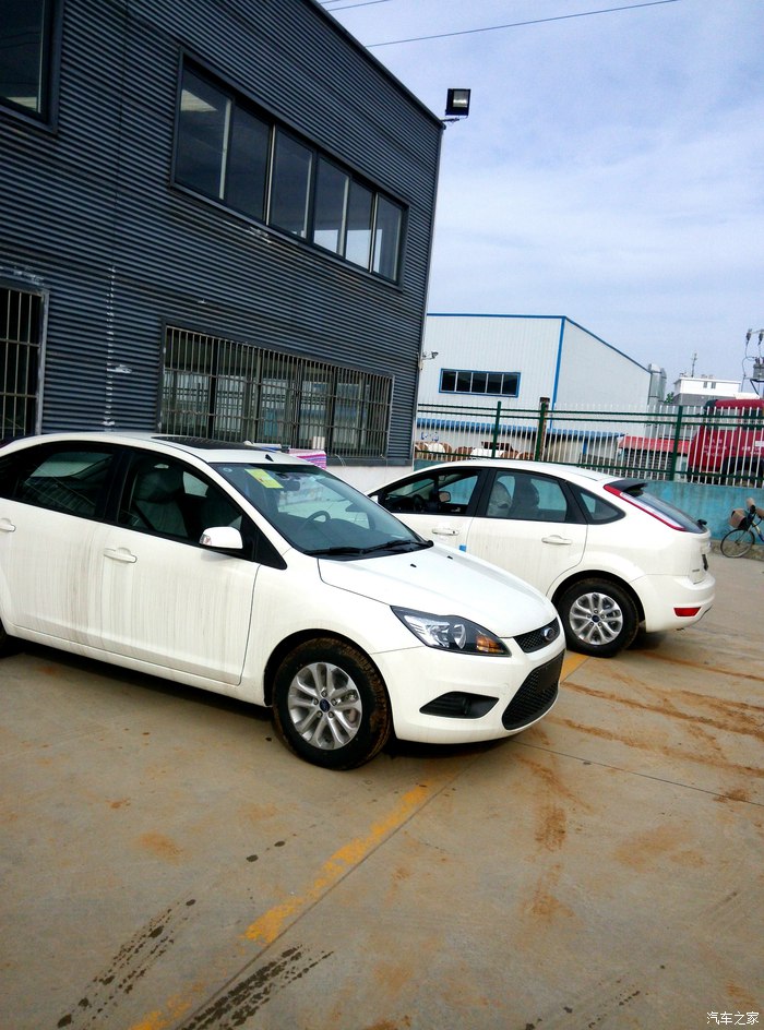 福克斯1.8l手动驾驶体验,经典福克斯1.8用车感受