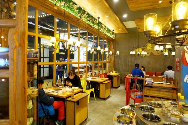 长沙必吃的四家餐厅,长沙最有特色的五家餐厅