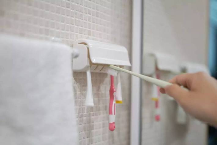 居家小妙招小挂钩,居家实用小物件粘钩