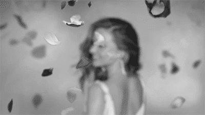 苹果切开后会氧化有什么办法,苹果切开久了变色还能吃吗