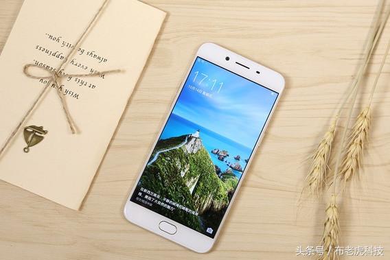 目前最值得入手的三款旗舰手机,近期即将发布的十款旗舰手机