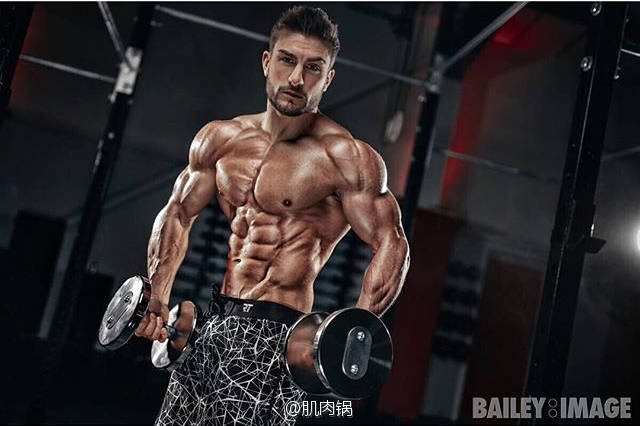 小重量练肩部训练,新手肩部训练应该选择的重量