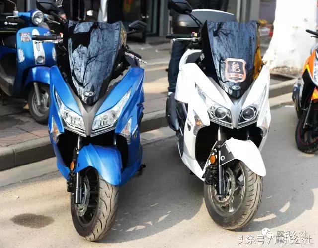 光阳赛艇250和三阳300怎么选,光阳赛艇250能换300缸头吗