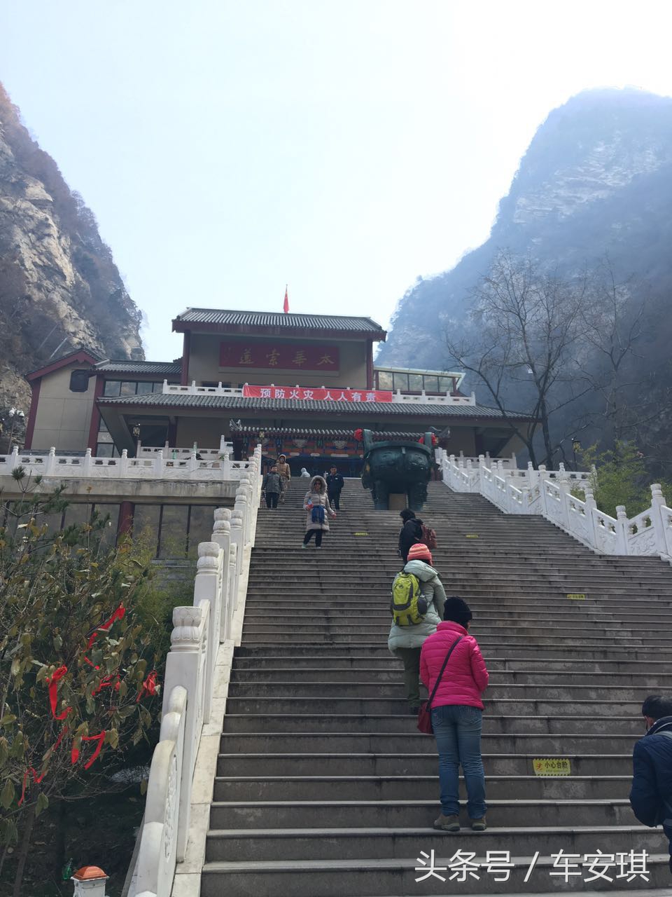 华山旅游攻略线路推荐一下一日游,华山自由行一日游攻略大全