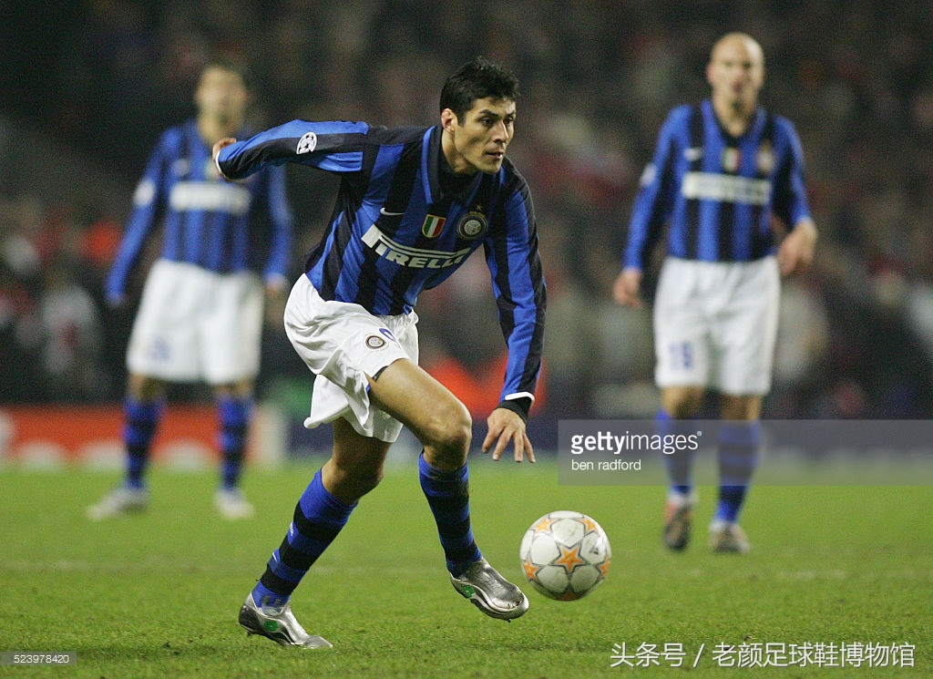 what足球,what鞋是什么牌子