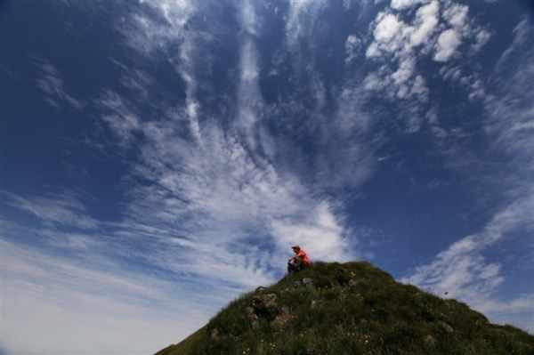 张家口旅游小五台山离市区远吗,张家口小五台山全景图