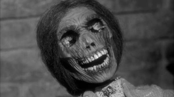 全球十大恐怖禁书改编的电影,根据真实改编的恐怖电影