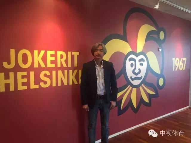 高峰：来自中国的圣诞老人