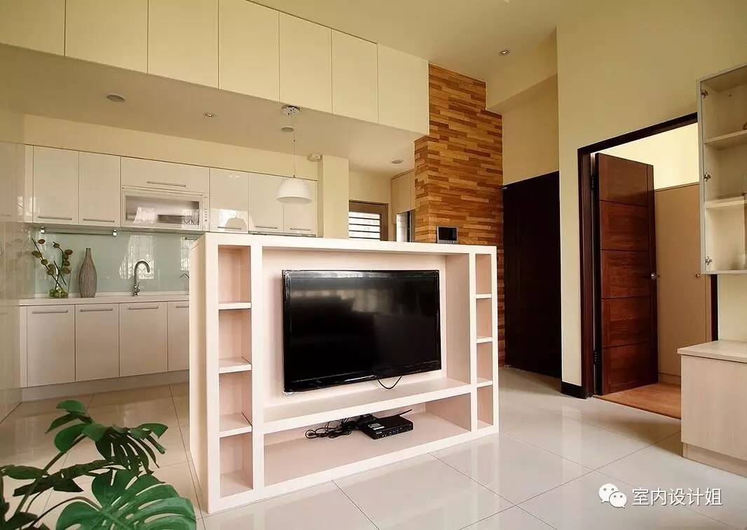电视墙节省空间,电视墙太大用什么装饰一下