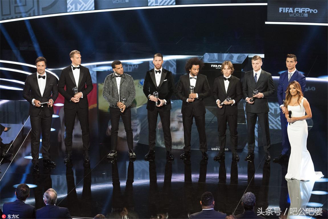 国际足联颁奖典礼c罗照片,2017国际足联颁奖典礼c罗与姆巴佩