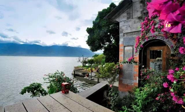 杨丽萍的太阳宫是在泸沽湖吗,鲁豫采访杨丽萍的太阳宫视频