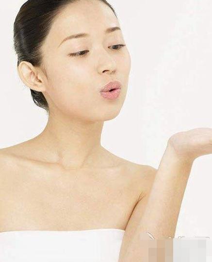 怎么去除粉刺最简单的方法,如何去粉刺最有效简单方法