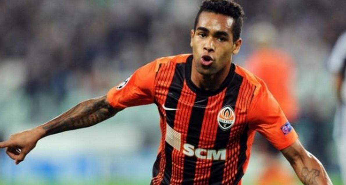 中超标王特谢拉,中超特谢拉工资