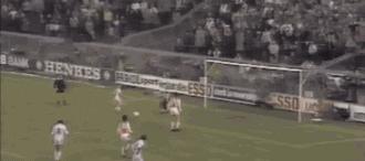 城会玩儿,克鲁伊夫经典点球配合