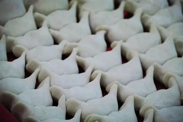 人均10块吃喝玩乐,人均10块钱的食物