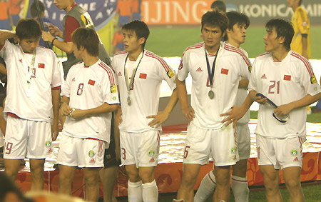 痛并快乐着2016,痛并快乐着齐秦完整版中国之星