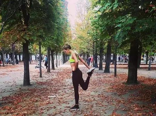 冬季零下7度跑步穿什么,各季节跑步穿搭