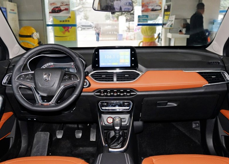 全景天窗悬浮式车顶suv,悬浮式全景天窗