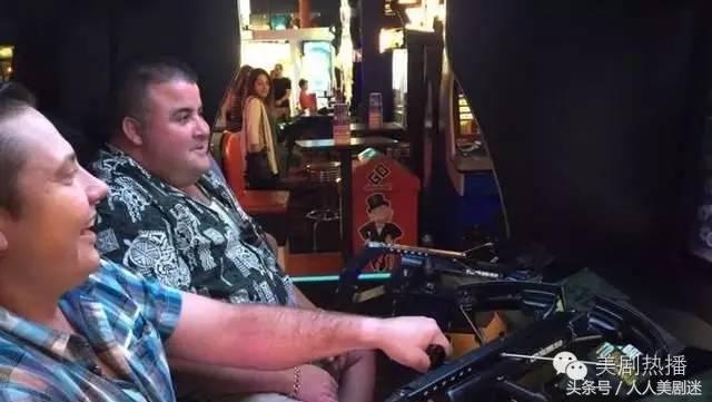 刺激？恐惧？流行？我们为什么对行尸走肉情有独钟！