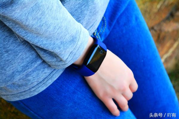 新科技，内置血氧、血压监测功能DuDowatch，又省一笔