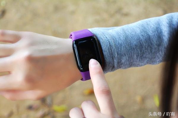 新科技，内置血氧、血压监测功能DuDowatch，又省一笔