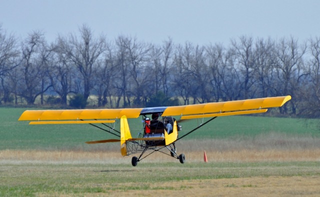 15岁考飞行员条件,15岁考驾照年龄限制