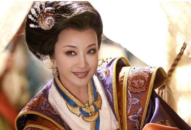 武则天墓前的无头石像是怎么回事,历史武则天像图片