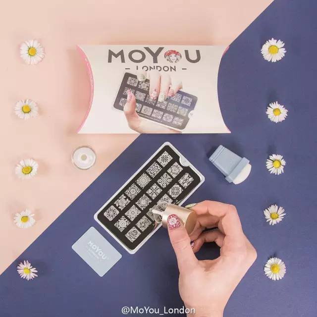 diy美甲法式,diy法式美甲