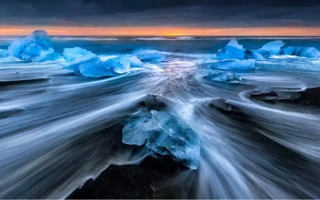 最遥远的极光，瞄准了中国人的钱袋