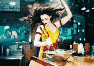 我对你大衣内搭有个建议，不知当讲不当讲