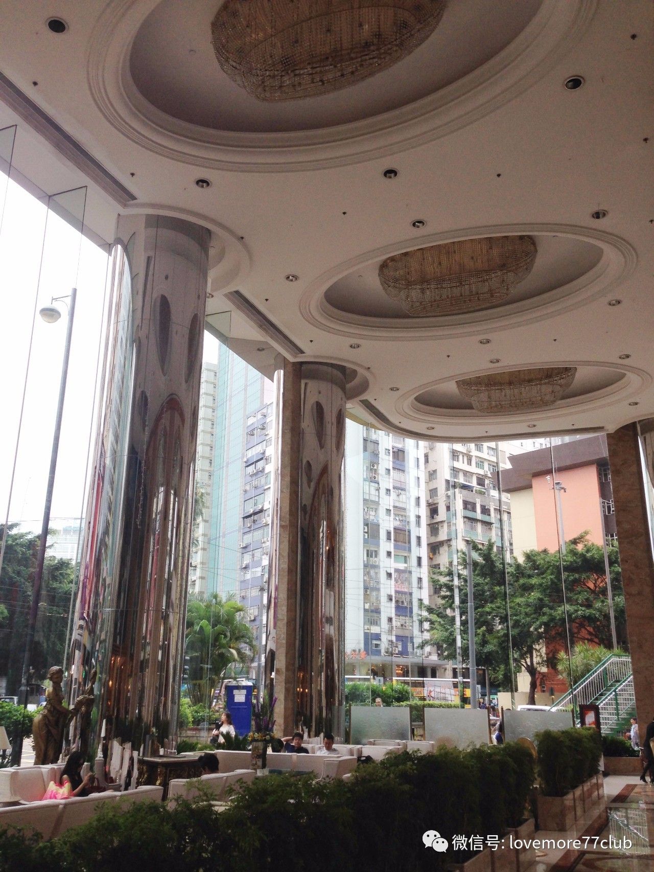 去香港住哪里比较方便吃的比较多,去香港住在哪个地区性价比高