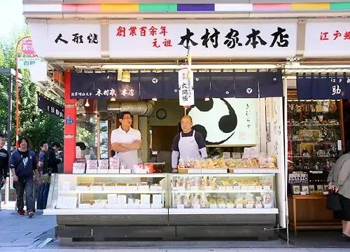 首尔、东京的街头美食每天都在拿钩子勾我，尤其这几家！